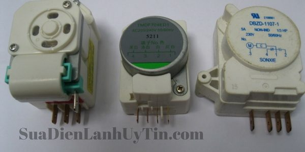 tủ lạnh bị đóng tuyết